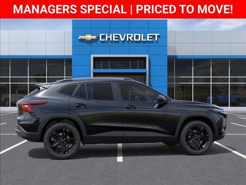 New 2026 Chevrolet Trax ACTIV w/ Driver Confidence Package FWD image 5