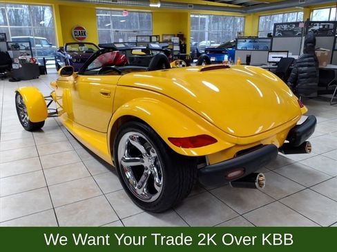 Used 2000 Plymouth Prowler image 4