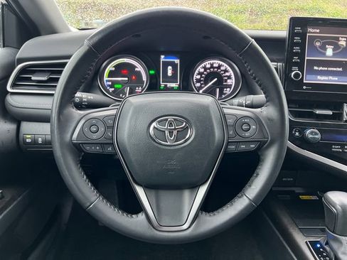 Used 2024 Toyota Camry SE w/ Audio Upgrade Package image 19