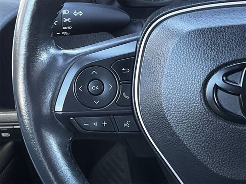 Used 2023 Toyota Corolla SE image 12