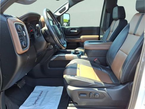 Used 2022 Chevrolet Silverado 3500 High Country AWD/4WD image 20