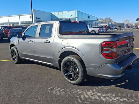 New 2025 Ford Maverick Lobo image 4