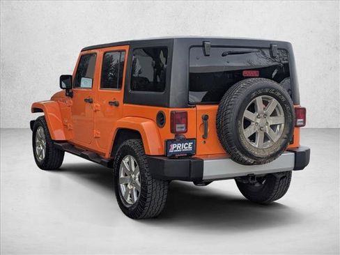 Used 2012 Jeep Wrangler Unlimited Sahara w/ Dual Top Group image 8