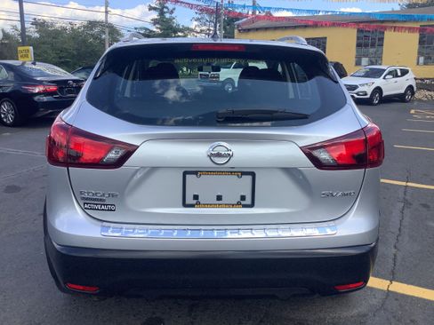 Used 2017 Nissan Rogue Sport SV w/ SV All-Weather Package image 6