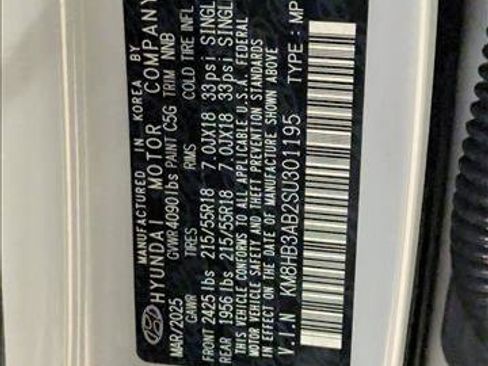 Used 2025 Hyundai Kona SEL image 27