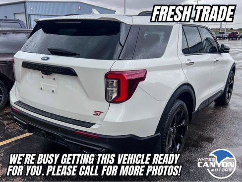 Used 2022 Ford Explorer ST w/ Equipment Group 401A AWD/4WD image 2
