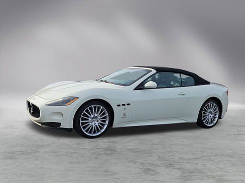 Used 2012 Maserati GranTurismo Sport image 6