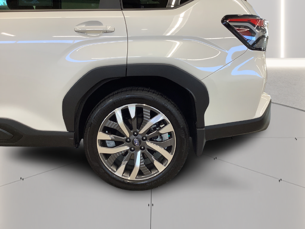 Certified 2026 Subaru Forester Touring AWD/4WD image 27