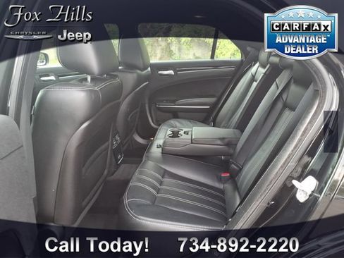 Used 2018 Chrysler 300 S AWD/4WD image 11