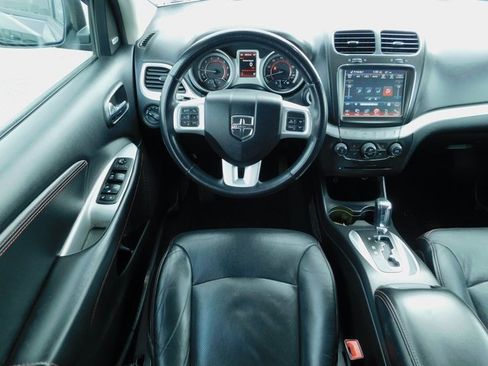 Used 2019 Dodge Journey GT image 16