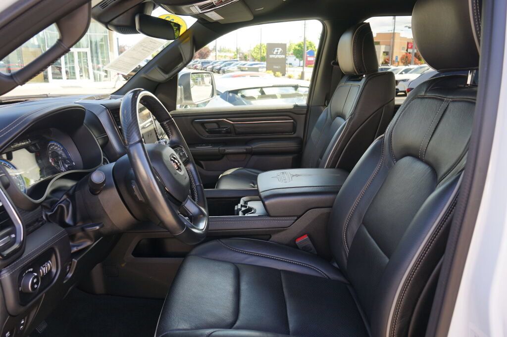 Used 2022 RAM 1500 Limited w/ Off-Road Group AWD/4WD image 18