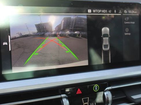 Used 2022 BMW 430i xDrive Coupe w/ M Sport Package image 18