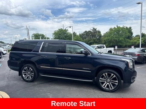 Used 2017 GMC Yukon XL Denali w/ Open Road Package AWD/4WD image 8