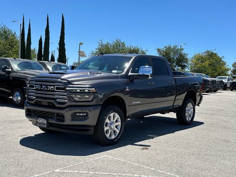 New 2026 RAM 2500 Laramie w/ Sport Appearance Package AWD/4WD image 2