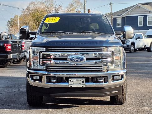 Used 2017 Ford F350 Lariat w/ Chrome Package image 2