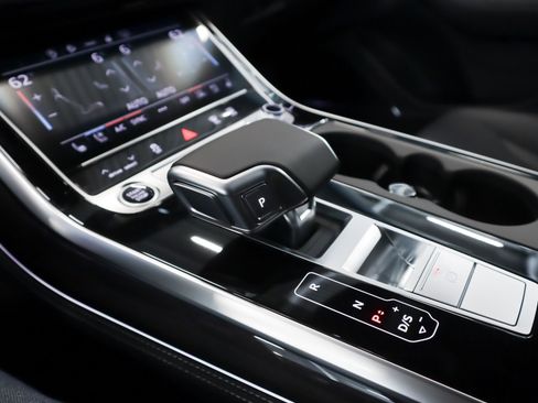 New 2026 Audi Q8 Premium Plus AWD/4WD image 17