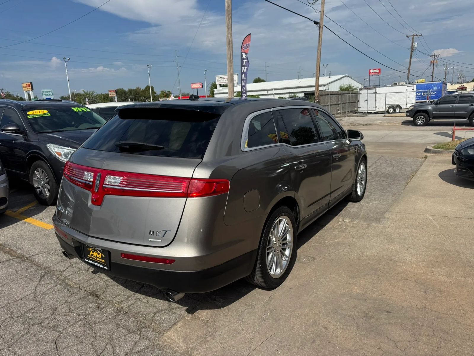 Used 2015 Lincoln MKT AWD w/ Equipment Group 201A image 4
