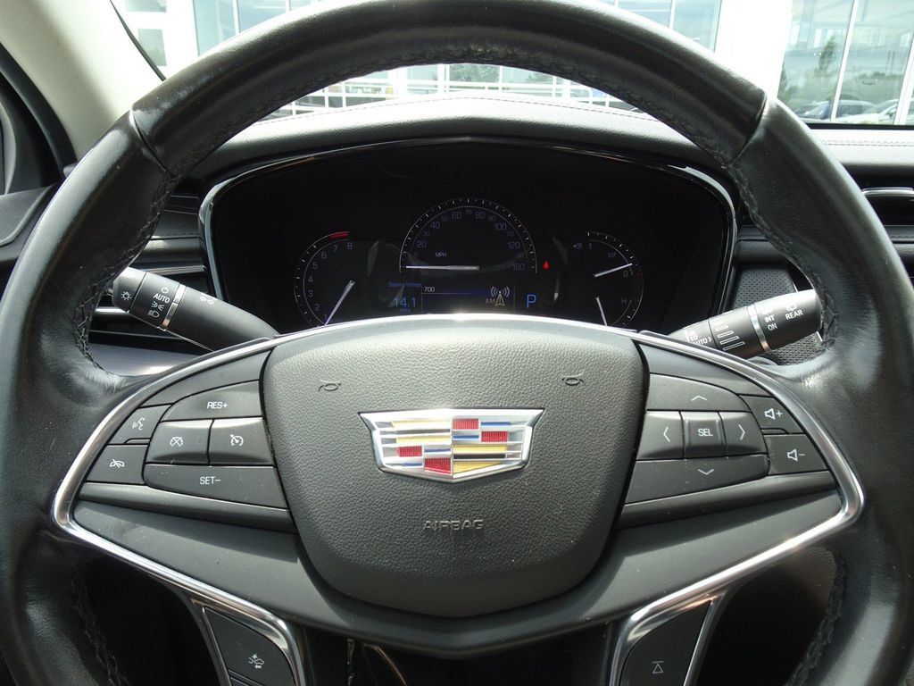 Used 2019 Cadillac XT5 Luxury AWD/4WD image 19