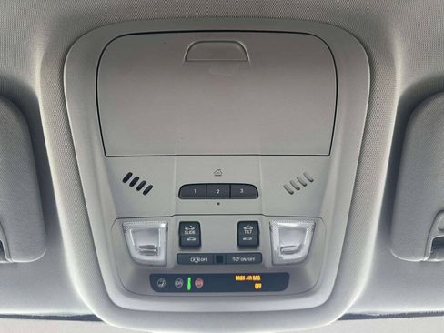 Used 2019 GMC Acadia SLE w/ Driver Alert Package I AWD/4WD image 43