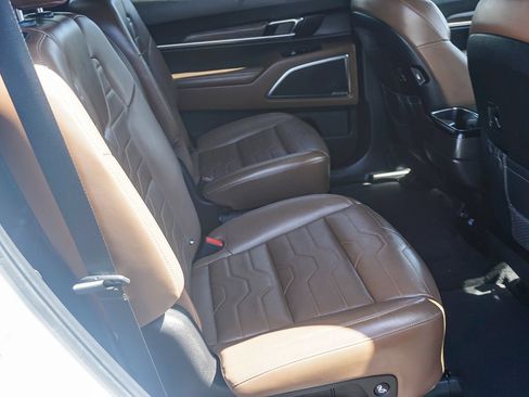 Used 2022 Kia Telluride SX w/ SX Prestige Package AWD/4WD image 14