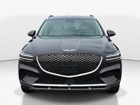 Used 2023 Genesis GV70 2.5T w/ Select Package AWD/4WD image 9