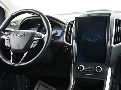 Used 2023 Ford Edge SEL w/ Sport Appearance Package image 8