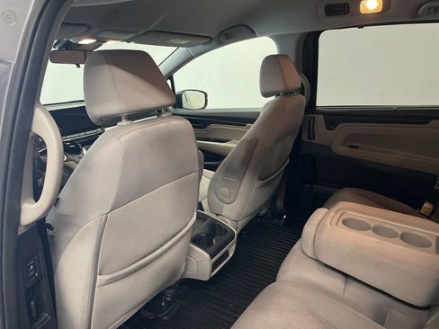 Used 2019 Honda Odyssey EX image 15