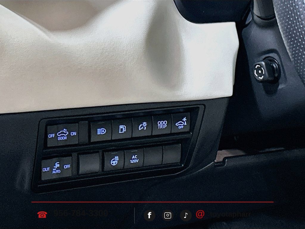 Used 2023 Toyota Tundra 1794 Edition AWD/4WD image 9