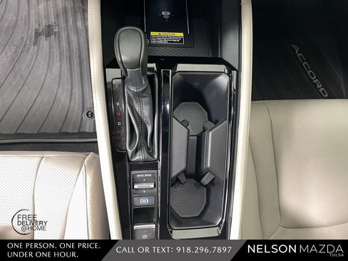 Used 2024 Honda Accord Touring image 32