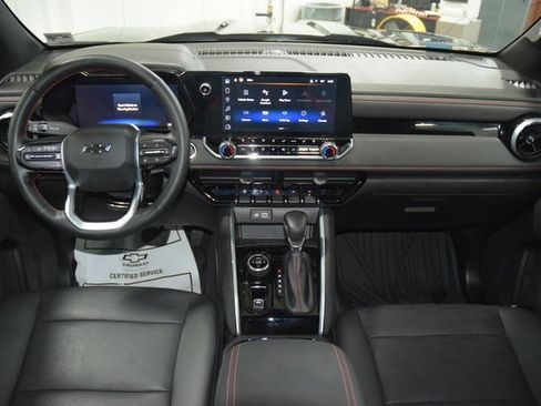 Certified 2024 Chevrolet Colorado Z71 w/ Z71 Convenience Package 2 image 31