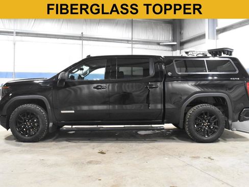 Used 2023 GMC Sierra 1500 Elevation image 4