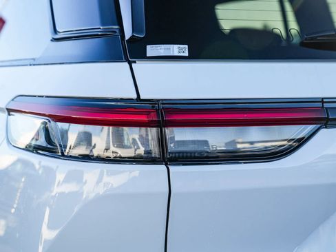 New 2025 Jeep Grand Cherokee Limited image 7