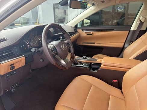 Used 2018 Lexus ES 350 image 11