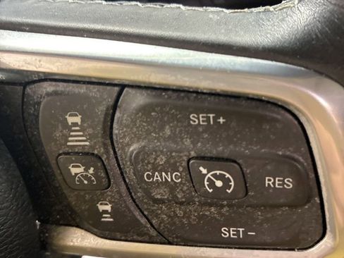 Used 2021 Jeep Wrangler Unlimited Sahara w/ Dual Top Group image 14