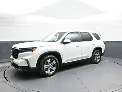 Certified 2023 Honda Pilot EX-L image 10