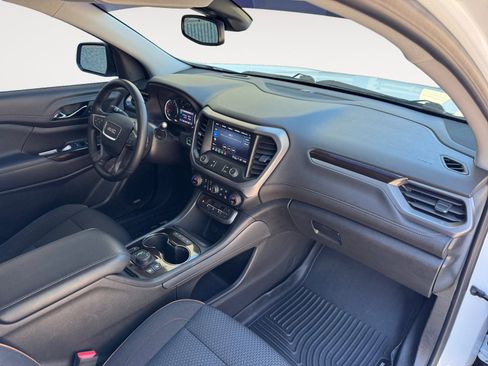 Used 2023 GMC Acadia AT4 AWD/4WD image 15