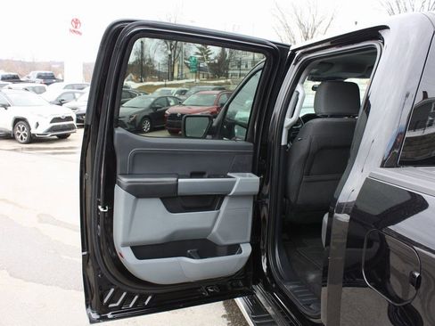 Used 2025 Ford F150 XLT w/ Equipment Group 301A Standard image 15