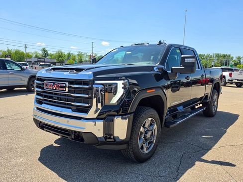 New 2026 GMC Sierra 3500 SLE w/ SLE Value Package AWD/4WD image 24