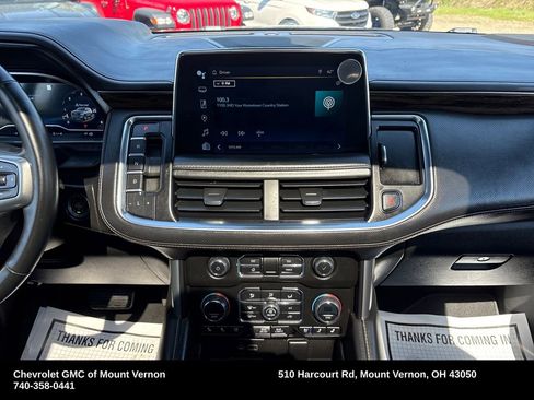 Used 2023 Chevrolet Suburban Premier AWD/4WD image 21
