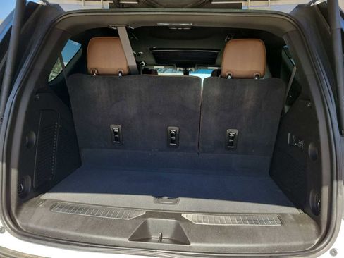 Used 2021 Chevrolet Tahoe High Country w/ Premium Package image 19