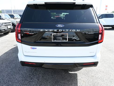 New 2027 Ford Expedition Max Platinum w/ Driver's Package RWD image 4