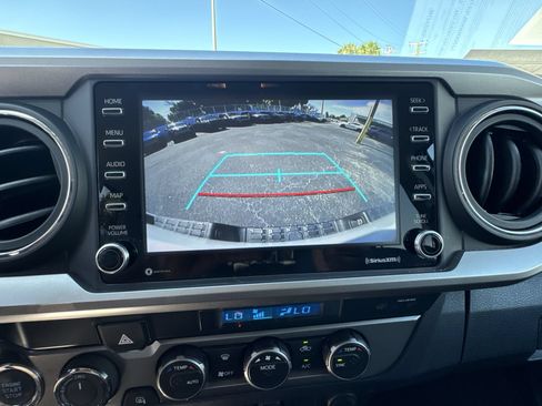 Used 2023 Toyota Tacoma SR5 w/ Technology Package AWD/4WD image 20