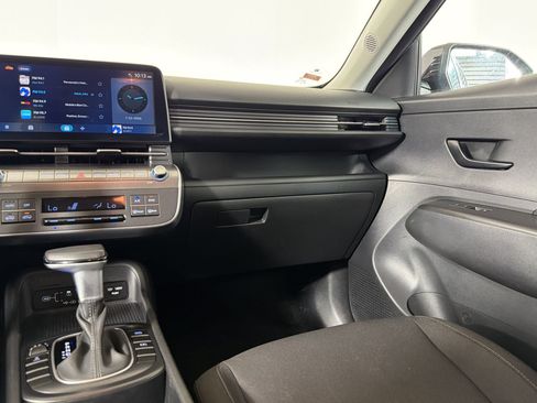 Used 2024 Hyundai Kona SEL AWD/4WD image 27