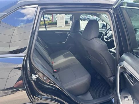 Used 2023 Toyota RAV4 LE AWD/4WD image 11