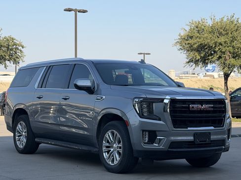 Used 2023 GMC Yukon XL SLE w/ Max Trailering Package RWD image 2