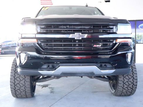 Used 2017 Chevrolet Silverado 1500 LT w/ All Star Edition AWD/4WD image 11