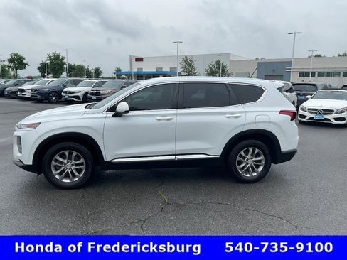 Used 2020 Hyundai Santa Fe SE w/ Cargo Package AWD/4WD image 3