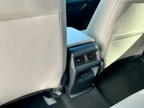 Certified 2024 Honda CR-V EX-L image 9