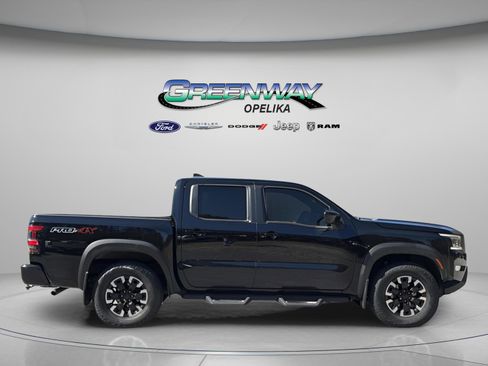 Used 2024 Nissan Frontier PRO-4X w/ Off-Road Protection Package AWD/4WD image 8