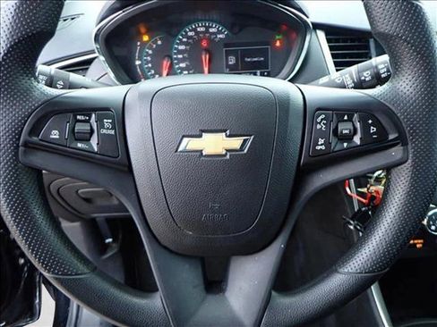 Used 2021 Chevrolet Trax LS w/ Tint and Cruise Package image 13